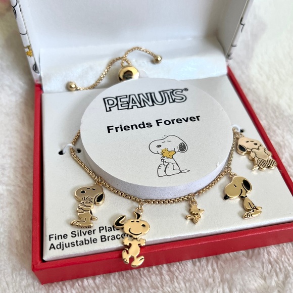 NEW Peanuts Snoopy “Friends Forever” Fine Silver Plated Adjustable Bracelet - Picture 2 of 5